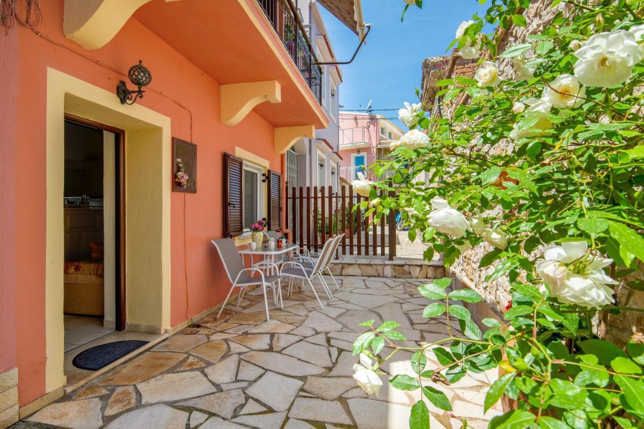 Nina Apartment Gaios Extérieur photo